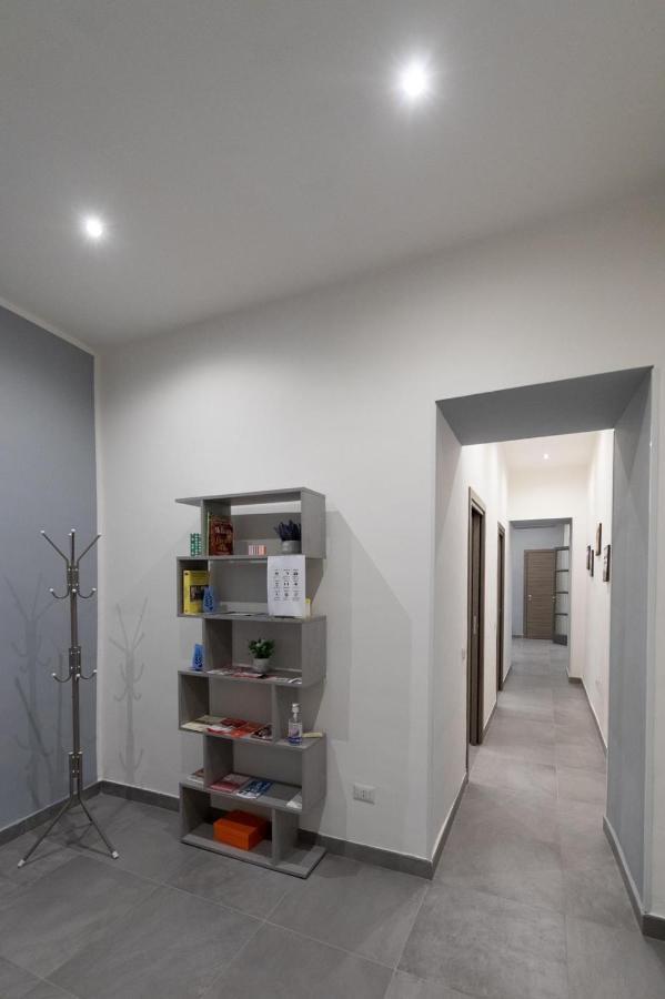 Dante Square Appartement Napels Buitenkant foto